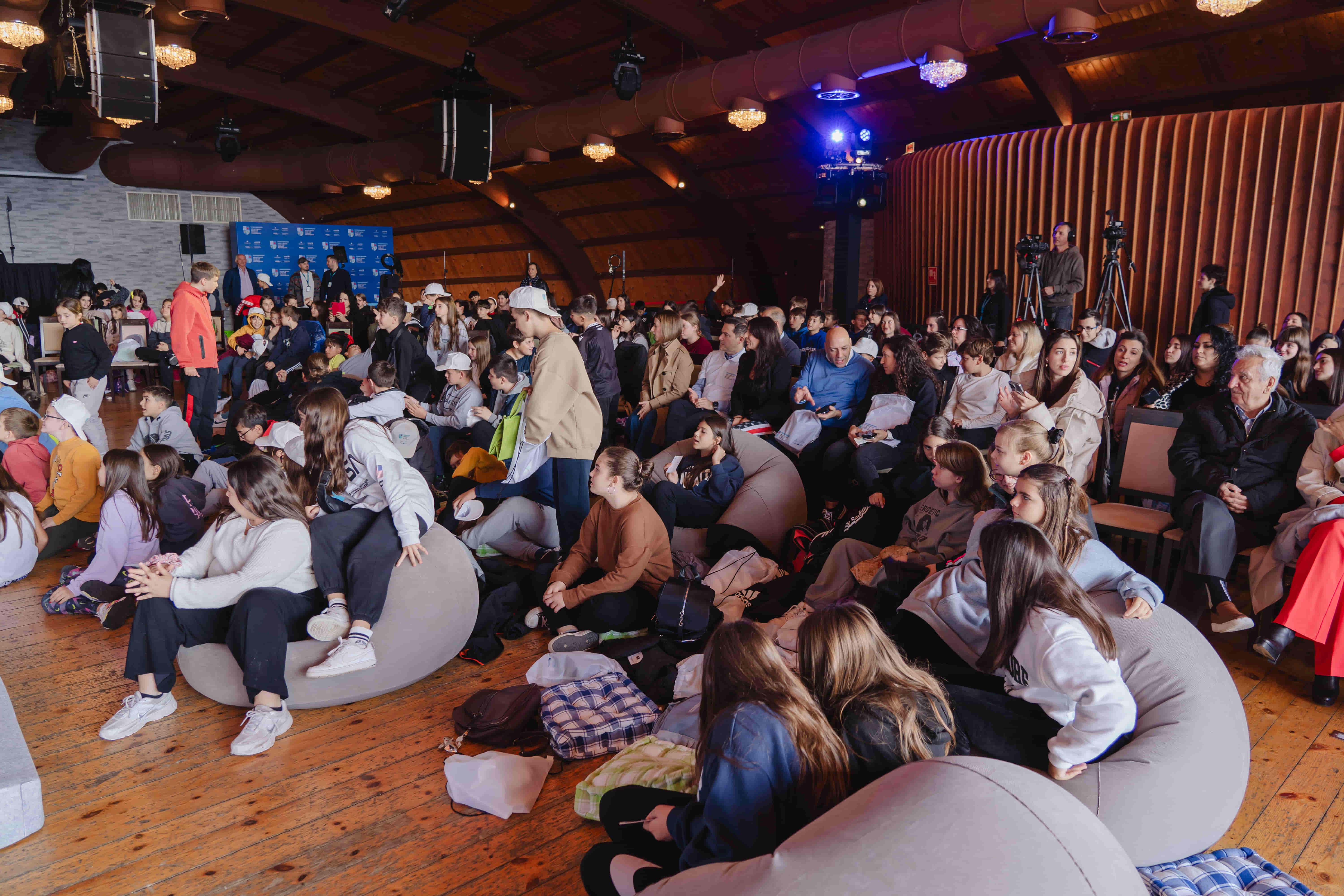 Εσωτερικός χ'ωρος εκδήλωσης